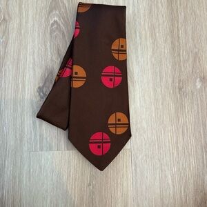 Park Lane Vintage Necktie – Brown with Orange & Red Geometric Circles Polyester